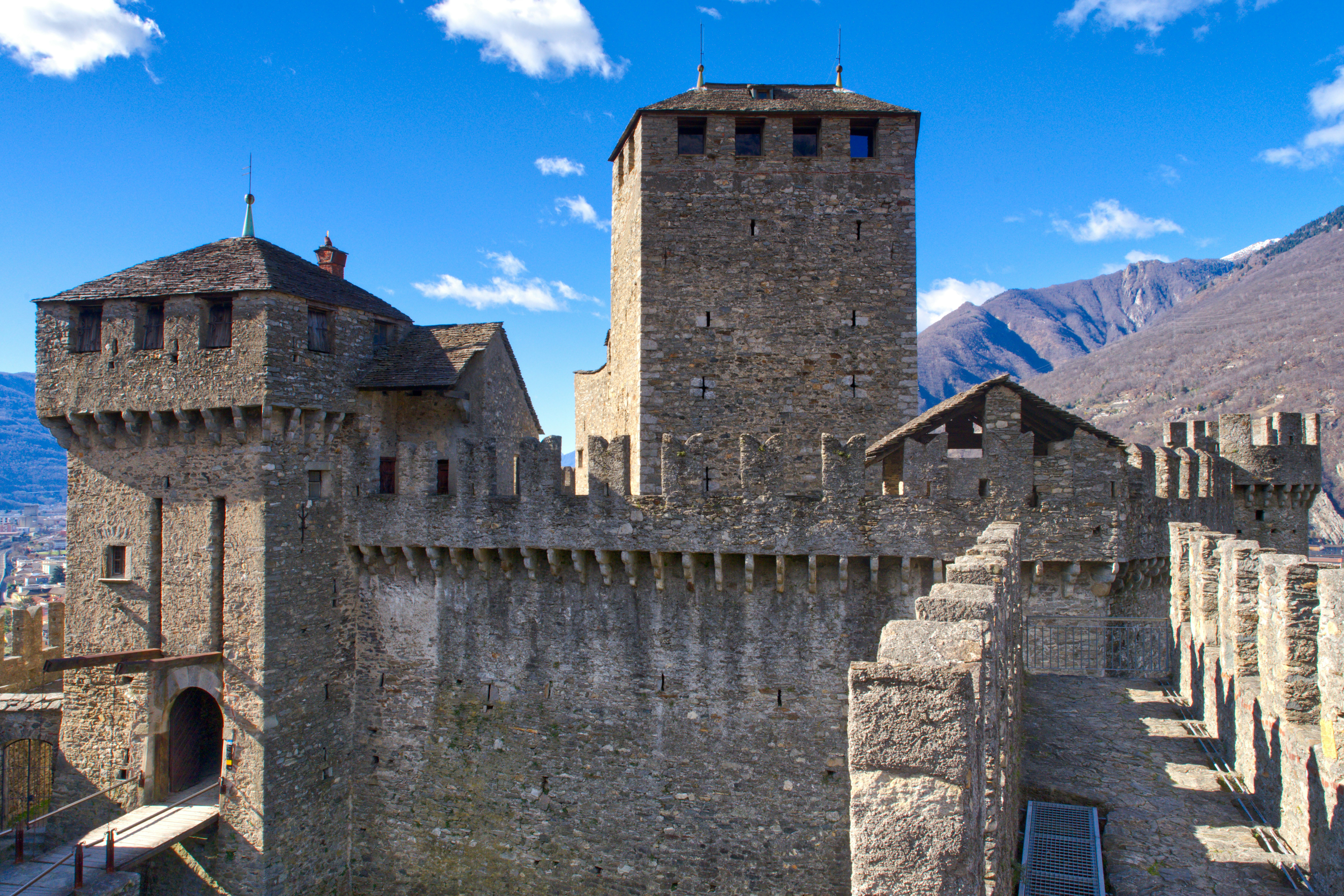 Περί τις εαυτού ψυχής - Book review cover